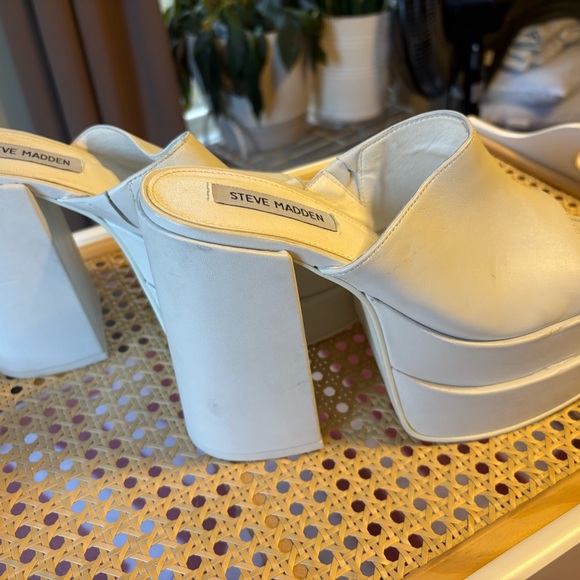 Steve Madden Women's Platform Sandals - Picture 5 of 7